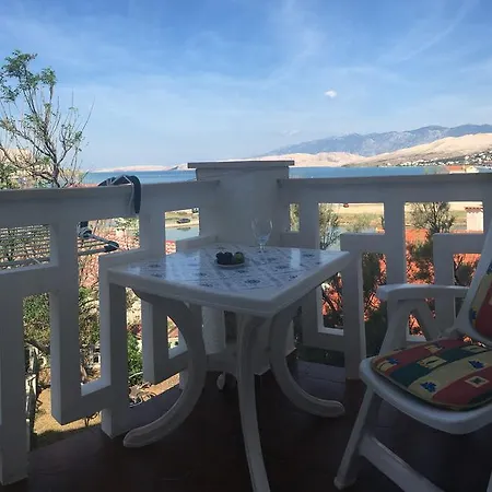 Apartment Tatjana Pag Town