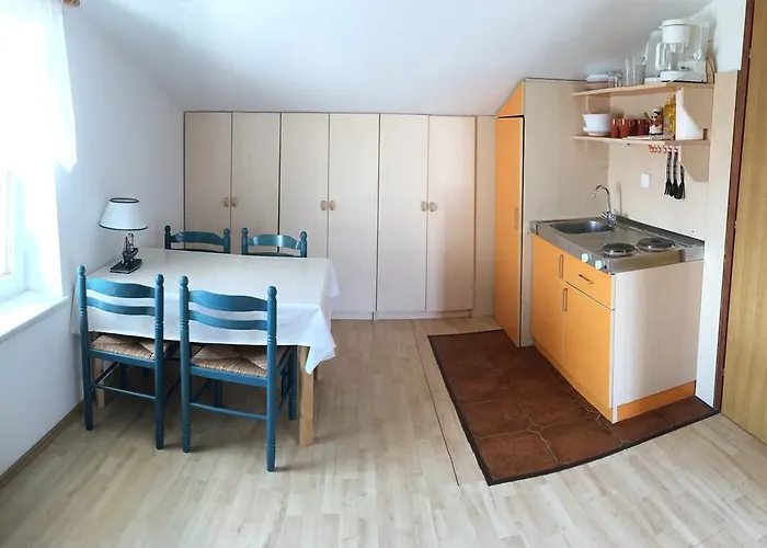 Апартаменты Tatjana Паг